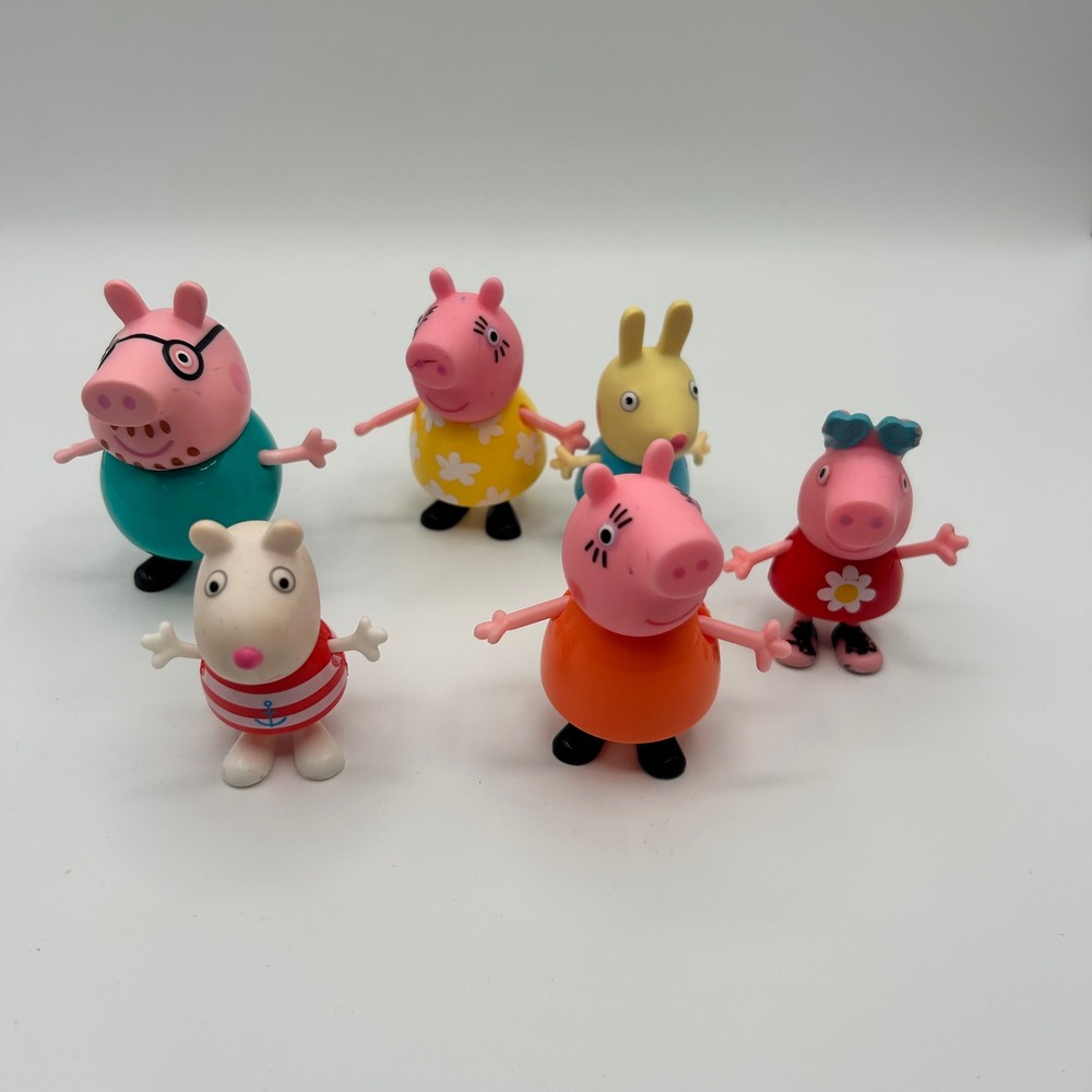 Peppa Pig Family and Friends 6 Piece Action Figure Lot Multicolored Plastic Toys